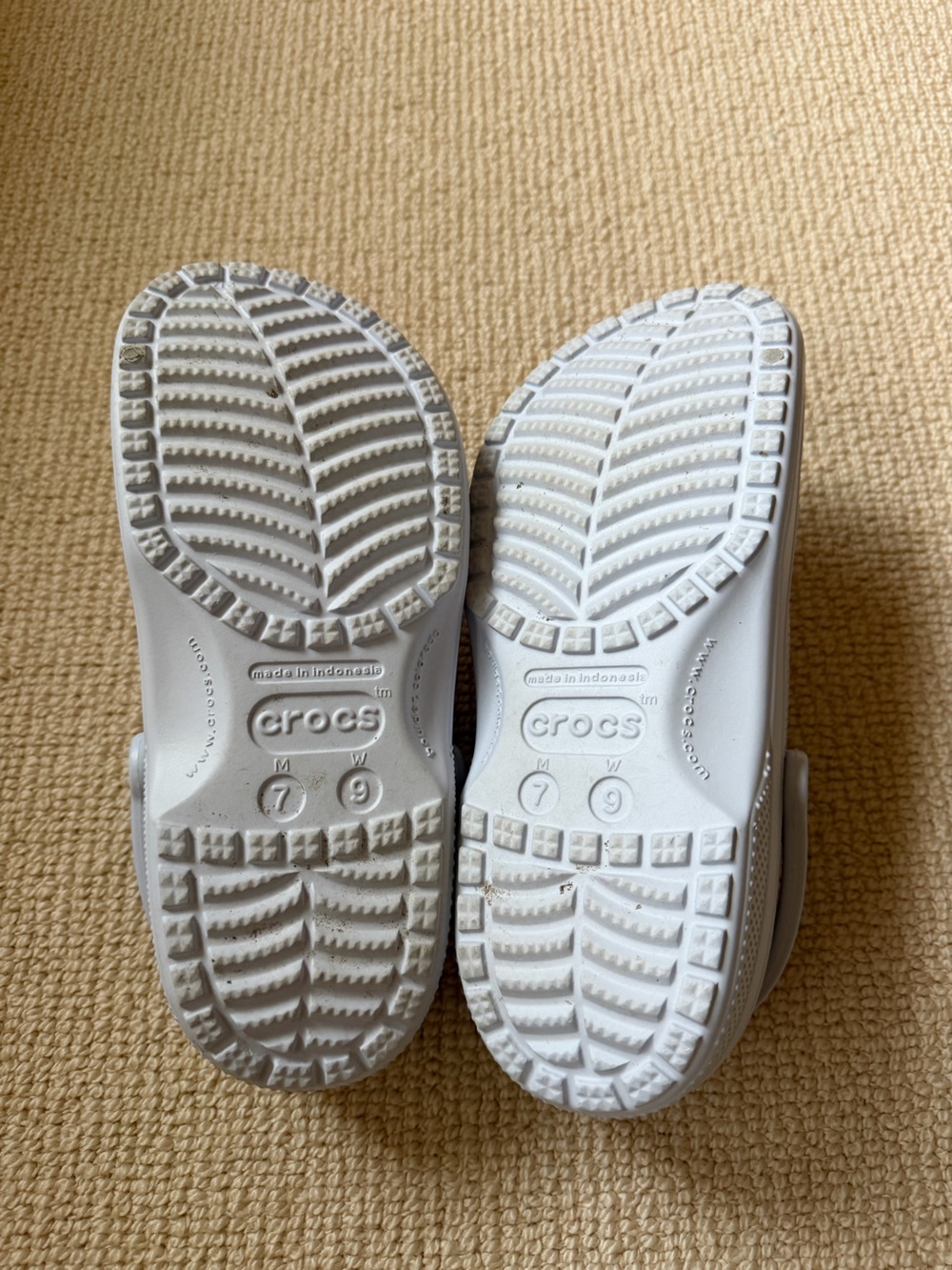 Crocs Light Blue Clogs - Picture 3 of 3